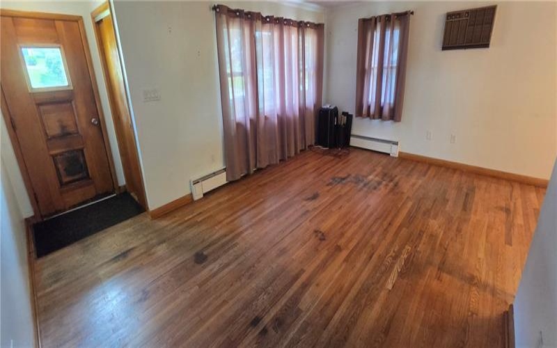 451 Fairview St, Somerset, 15501, 3 Bedrooms Bedrooms, ,1.1 BathroomsBathrooms,Residential,For Sale,Fairview St,1763203
