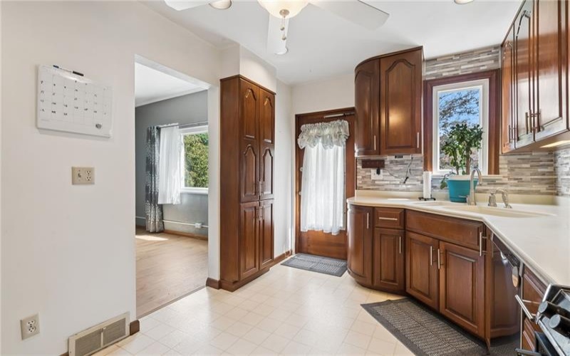 645 Old State Route 66, Greensburg, 15601, 4 Bedrooms Bedrooms, 9 Rooms Rooms,1.1 BathroomsBathrooms,Residential,For Sale,Old State Route 66,1763276