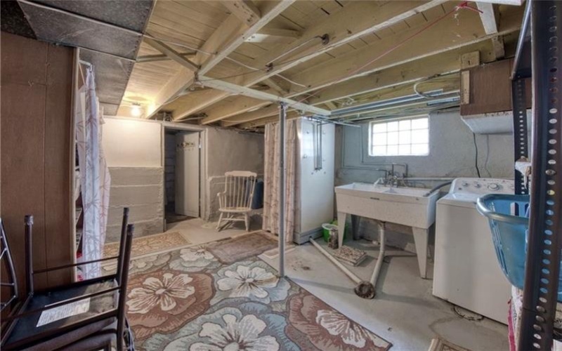 51 Sycamore St, Muse, 15350, 3 Bedrooms Bedrooms, 5 Rooms Rooms,2.1 BathroomsBathrooms,Residential,For Sale,Sycamore St,1763294