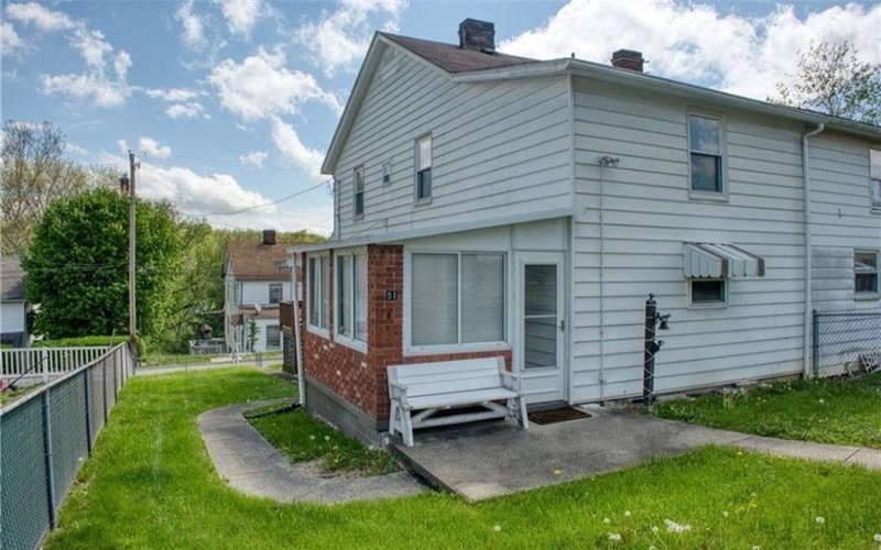 51 Sycamore St, Muse, 15350, 3 Bedrooms Bedrooms, 5 Rooms Rooms,2.1 BathroomsBathrooms,Residential,For Sale,Sycamore St,1763294