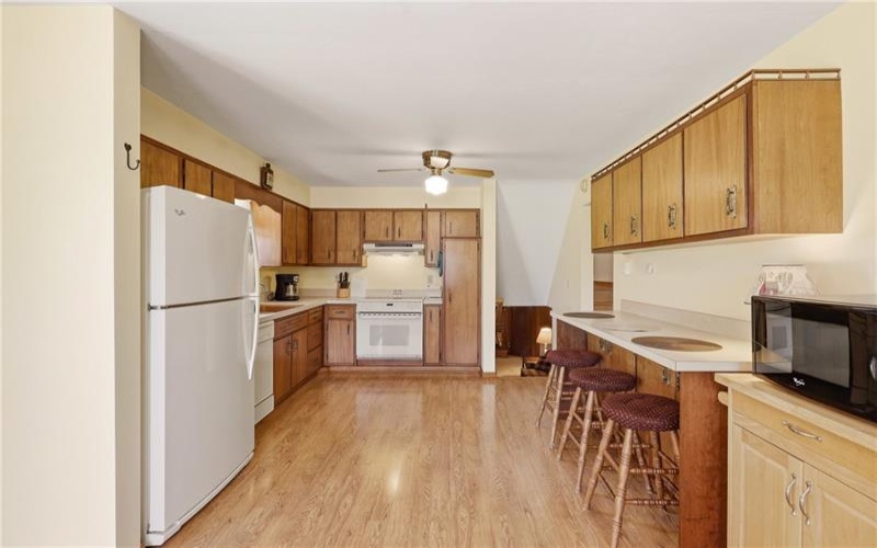 220 Water St, Donegal, 15628, 3 Bedrooms Bedrooms, ,2 BathroomsBathrooms,Residential,For Sale,Water St,1763323