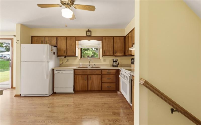 220 Water St, Donegal, 15628, 3 Bedrooms Bedrooms, ,2 BathroomsBathrooms,Residential,For Sale,Water St,1763323