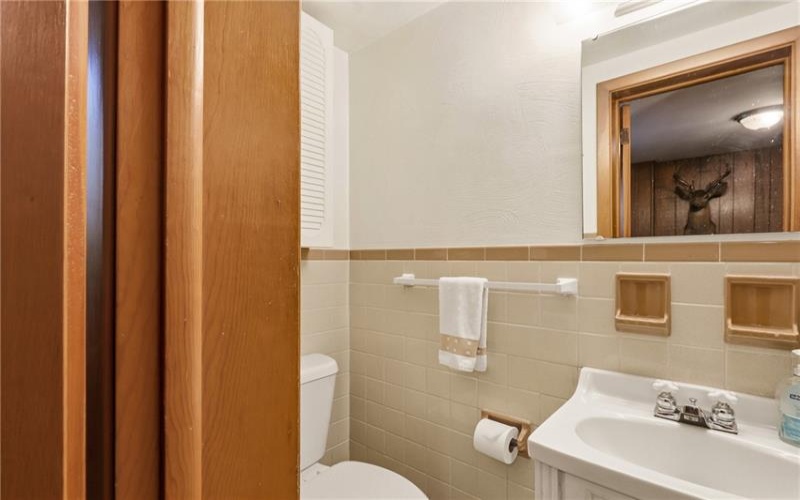 220 Water St, Donegal, 15628, 3 Bedrooms Bedrooms, ,2 BathroomsBathrooms,Residential,For Sale,Water St,1763323