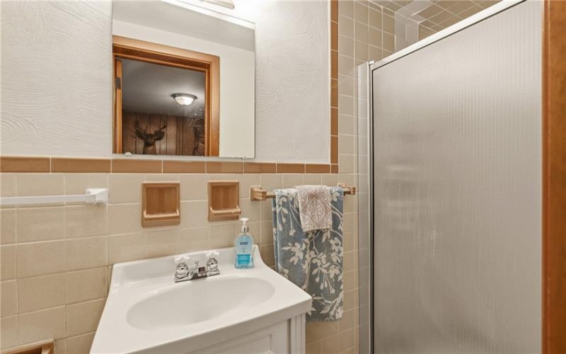 220 Water St, Donegal, 15628, 3 Bedrooms Bedrooms, ,2 BathroomsBathrooms,Residential,For Sale,Water St,1763323