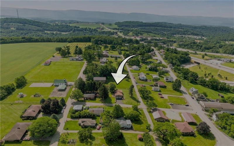220 Water St, Donegal, 15628, 3 Bedrooms Bedrooms, ,2 BathroomsBathrooms,Residential,For Sale,Water St,1763323