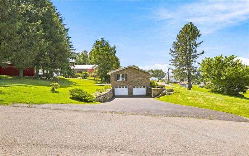 220 Water St, Donegal, 15628, 3 Bedrooms Bedrooms, ,2 BathroomsBathrooms,Residential,For Sale,Water St,1763323