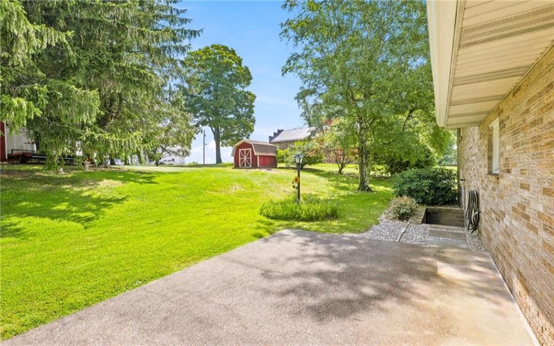 220 Water St, Donegal, 15628, 3 Bedrooms Bedrooms, ,2 BathroomsBathrooms,Residential,For Sale,Water St,1763323