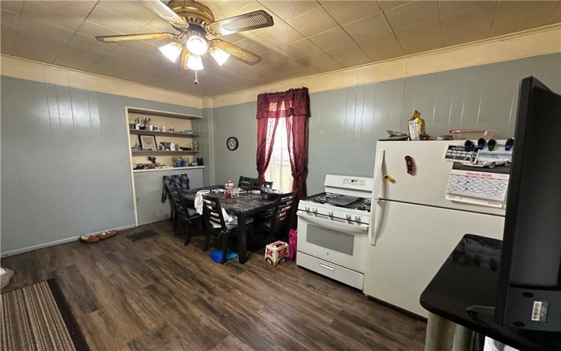 717 Ludwick St, Greensburg, 15601, 3 Bedrooms Bedrooms, ,2.1 BathroomsBathrooms,Residential,For Sale,Ludwick St,1763325