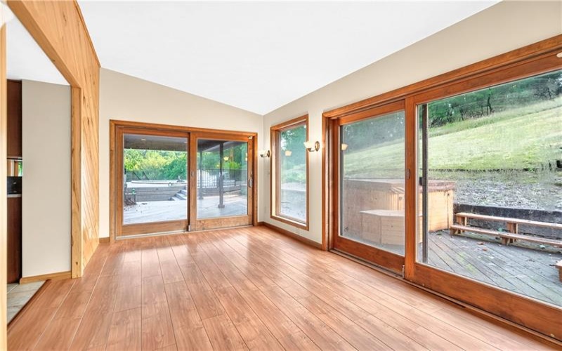 218 Blosser Hill Rd, Lake Lynn, 15451, 3 Bedrooms Bedrooms, ,2 BathroomsBathrooms,Farm-acreage-lot,For Sale,House & Barn,Blosser Hill Rd,1763344