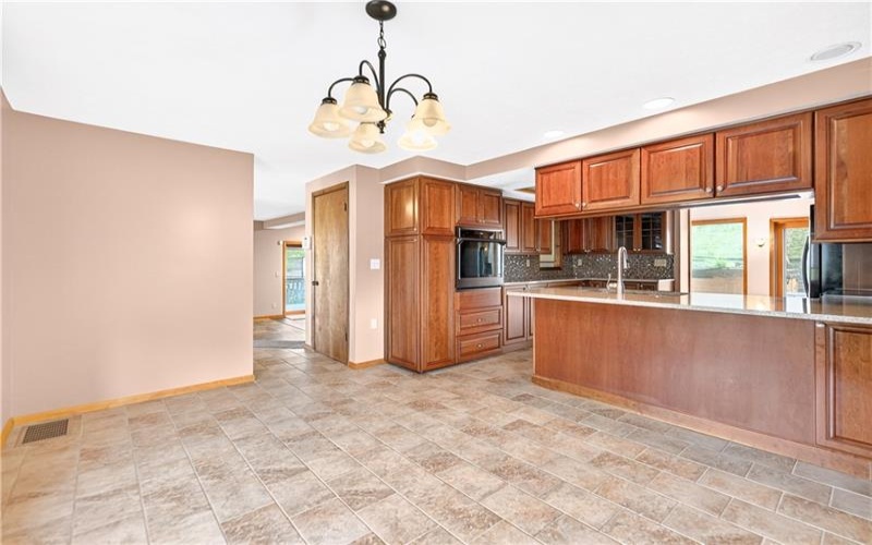 218 Blosser Hill Rd, Lake Lynn, 15451, 3 Bedrooms Bedrooms, ,2 BathroomsBathrooms,Farm-acreage-lot,For Sale,House & Barn,Blosser Hill Rd,1763344