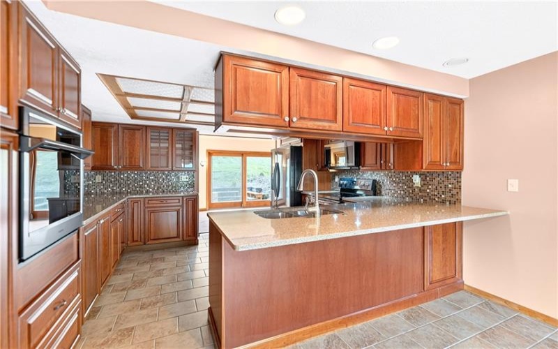 218 Blosser Hill Rd, Lake Lynn, 15451, 3 Bedrooms Bedrooms, ,2 BathroomsBathrooms,Farm-acreage-lot,For Sale,House & Barn,Blosser Hill Rd,1763344