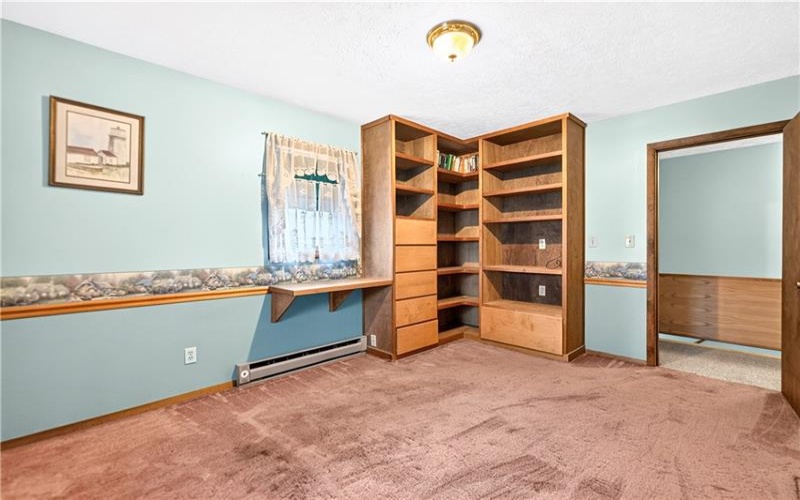 218 Blosser Hill Rd, Lake Lynn, 15451, 3 Bedrooms Bedrooms, ,2 BathroomsBathrooms,Farm-acreage-lot,For Sale,House & Barn,Blosser Hill Rd,1763344