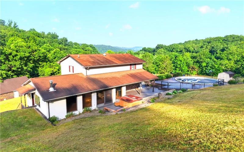 218 Blosser Hill Rd, Lake Lynn, 15451, 3 Bedrooms Bedrooms, ,2 BathroomsBathrooms,Farm-acreage-lot,For Sale,House & Barn,Blosser Hill Rd,1763344