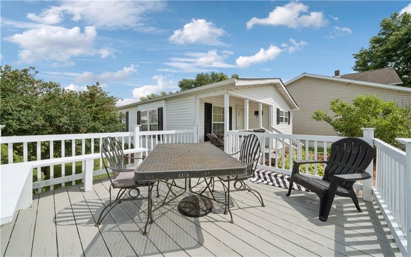 524 5th St, Youngwood, 15697, 2 Bedrooms Bedrooms, 6 Rooms Rooms,2 BathroomsBathrooms,Residential,For Sale,5th St,1763346