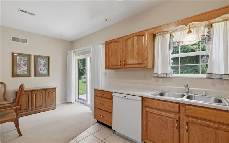 54 David Dr, New Kensington, 15068, 2 Bedrooms Bedrooms, 6 Rooms Rooms,2 BathroomsBathrooms,Residential,For Sale,David Dr,1763350