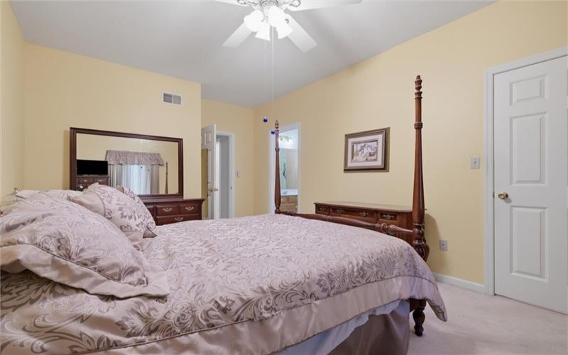 54 David Dr, New Kensington, 15068, 2 Bedrooms Bedrooms, 6 Rooms Rooms,2 BathroomsBathrooms,Residential,For Sale,David Dr,1763350
