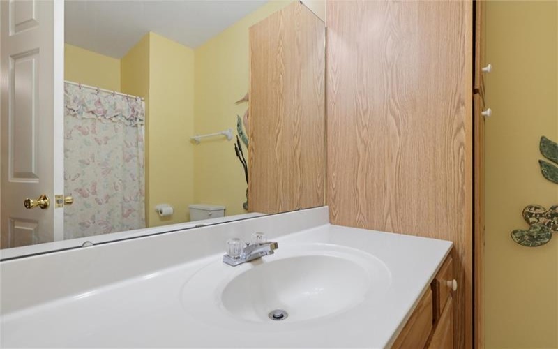 54 David Dr, New Kensington, 15068, 2 Bedrooms Bedrooms, 6 Rooms Rooms,2 BathroomsBathrooms,Residential,For Sale,David Dr,1763350