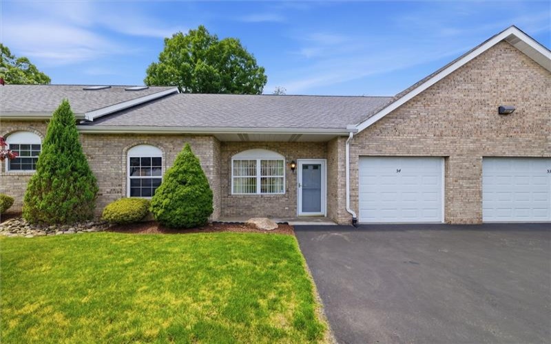 54 David Dr, New Kensington, 15068, 2 Bedrooms Bedrooms, 6 Rooms Rooms,2 BathroomsBathrooms,Residential,For Sale,David Dr,1763350