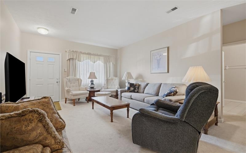 54 David Dr, New Kensington, 15068, 2 Bedrooms Bedrooms, 6 Rooms Rooms,2 BathroomsBathrooms,Residential,For Sale,David Dr,1763350