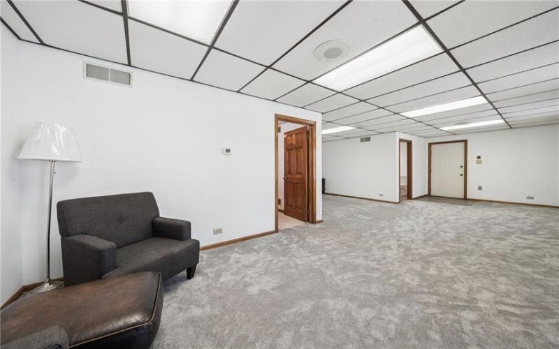 112 Alexander Avenue, Greensburg, 15601, ,Commercial-industrial-business,For Sale,Alexander Avenue,1763376