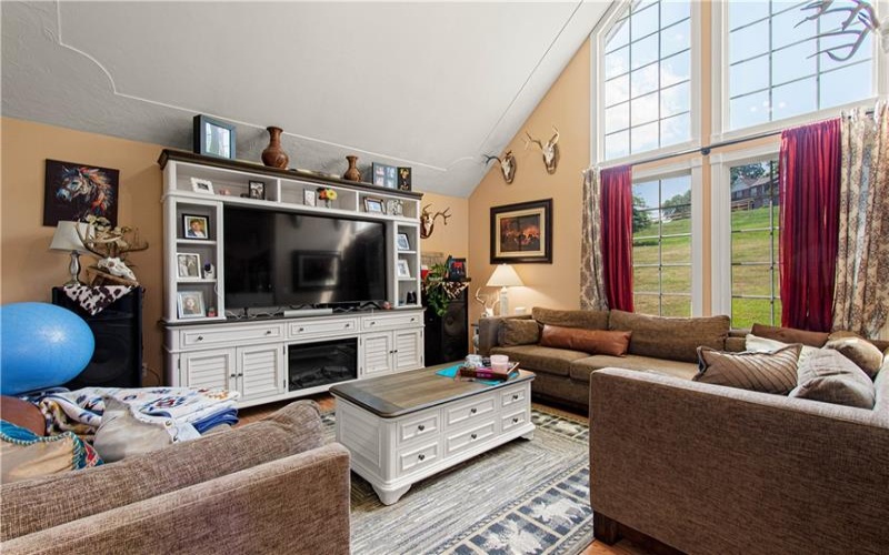 3054 Bedillion Road, Washington, 15301, 3 Bedrooms Bedrooms, ,2 BathroomsBathrooms,Lease,For Rent,Bedillion Road,1763379