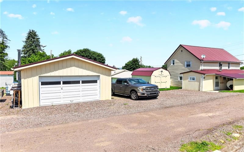 759 Main St, Addison, 15411, 3 Bedrooms Bedrooms, ,2 BathroomsBathrooms,Residential,For Sale,Main St,1763399