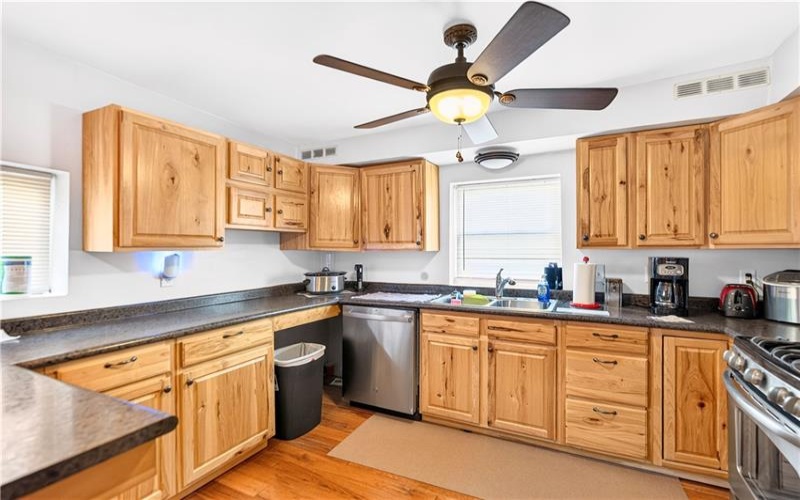 759 Main St, Addison, 15411, 3 Bedrooms Bedrooms, ,2 BathroomsBathrooms,Residential,For Sale,Main St,1763399