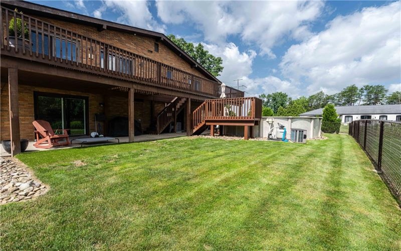 101 Regency Circle, Lower Burrell, 15068, 3 Bedrooms Bedrooms, 10 Rooms Rooms,3 BathroomsBathrooms,Residential,For Sale,Regency Circle,1763416