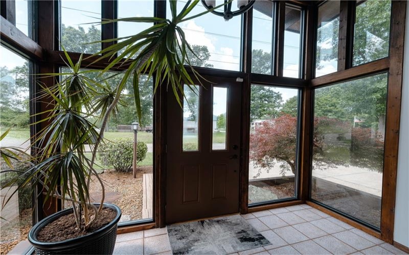 101 Regency Circle, Lower Burrell, 15068, 3 Bedrooms Bedrooms, 10 Rooms Rooms,3 BathroomsBathrooms,Residential,For Sale,Regency Circle,1763416