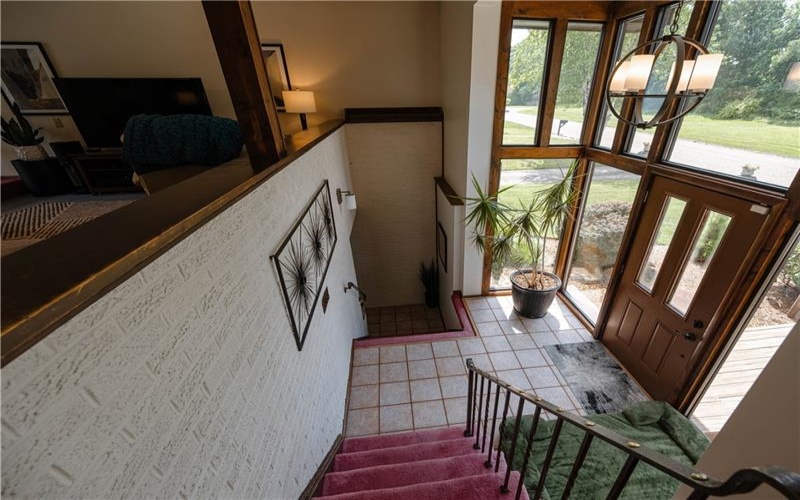 101 Regency Circle, Lower Burrell, 15068, 3 Bedrooms Bedrooms, 10 Rooms Rooms,3 BathroomsBathrooms,Residential,For Sale,Regency Circle,1763416