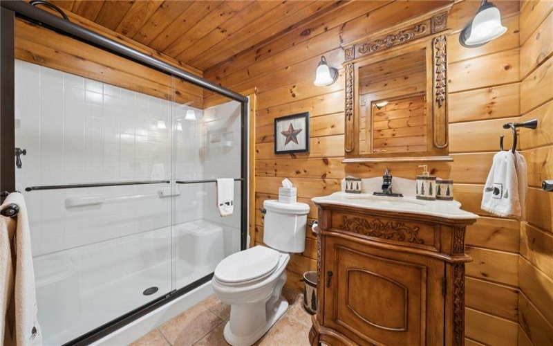 418 VERNON DRIVE, West Newton, 15089, 3 Bedrooms Bedrooms, 11 Rooms Rooms,2 BathroomsBathrooms,Residential,For Sale,VERNON DRIVE,1763470