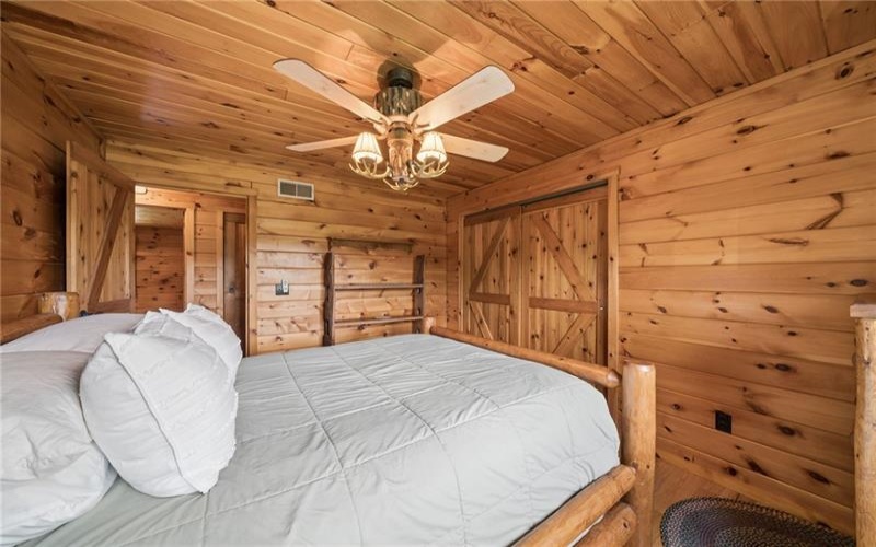 418 VERNON DRIVE, West Newton, 15089, 3 Bedrooms Bedrooms, 11 Rooms Rooms,2 BathroomsBathrooms,Residential,For Sale,VERNON DRIVE,1763470