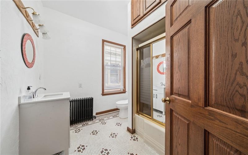 112 Alexander Avenue, Greensburg, 15601, ,Multi-unit,For Sale,Alexander Avenue,1763498