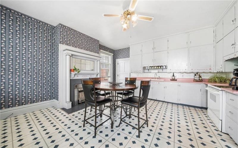 112 Alexander Avenue, Greensburg, 15601, ,Multi-unit,For Sale,Alexander Avenue,1763498
