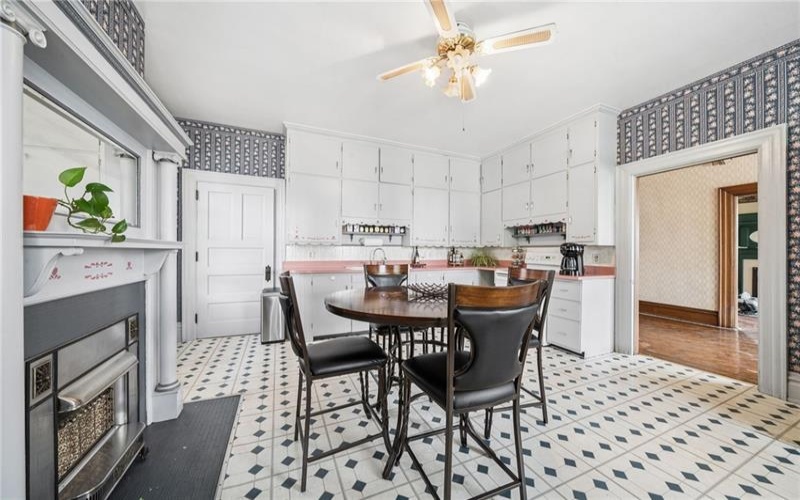 112 Alexander Avenue, Greensburg, 15601, ,Multi-unit,For Sale,Alexander Avenue,1763498