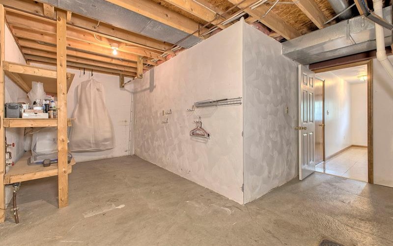 1128 Cranston Drive, Greensburg, 15601, 2 Bedrooms Bedrooms, 6 Rooms Rooms,1.1 BathroomsBathrooms,Residential,For Sale,Cranston Drive,1763512