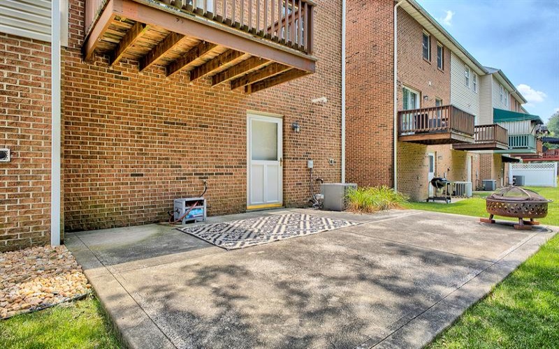 1128 Cranston Drive, Greensburg, 15601, 2 Bedrooms Bedrooms, 6 Rooms Rooms,1.1 BathroomsBathrooms,Residential,For Sale,Cranston Drive,1763512