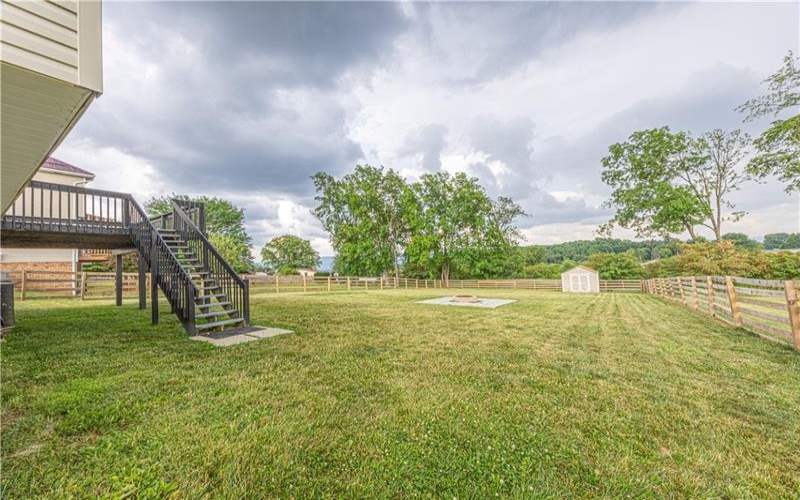 111 Mae Ln, Uniontown, 15401, 3 Bedrooms Bedrooms, ,3 BathroomsBathrooms,Residential,For Sale,Mae Ln,1763520