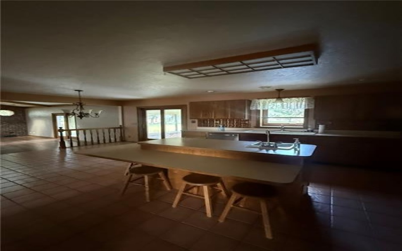 256 Finnin Rd, New Kensington, 15068, 4 Bedrooms Bedrooms, 11 Rooms Rooms,2.1 BathroomsBathrooms,Residential,For Sale,Finnin Rd,1763526