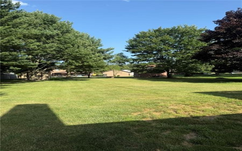 256 Finnin Rd, New Kensington, 15068, 4 Bedrooms Bedrooms, 11 Rooms Rooms,2.1 BathroomsBathrooms,Residential,For Sale,Finnin Rd,1763526