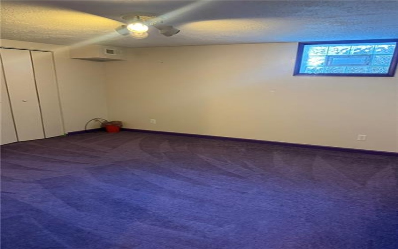256 Finnin Rd, New Kensington, 15068, 4 Bedrooms Bedrooms, 11 Rooms Rooms,2.1 BathroomsBathrooms,Residential,For Sale,Finnin Rd,1763526