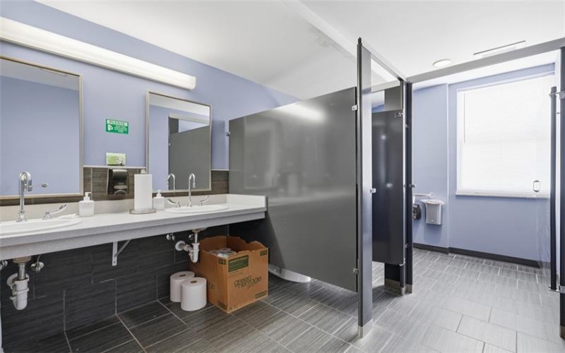 70 South St, Washington, 15301, ,Commercial-industrial-business,For Sale,South St,1763541