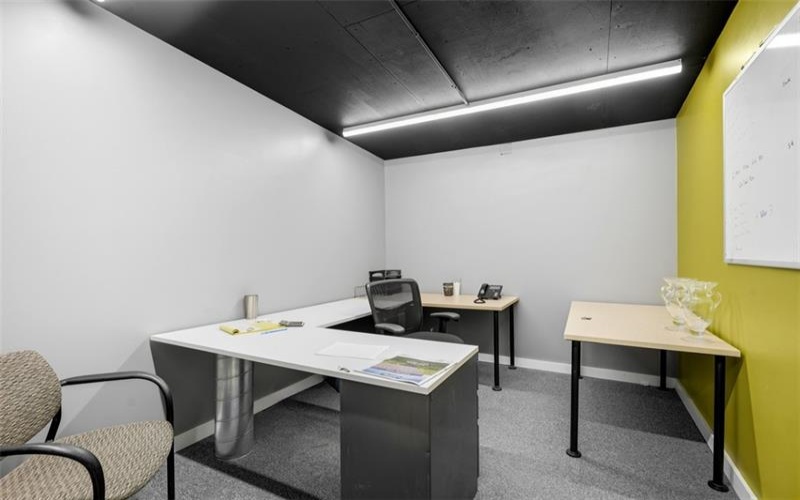 70 South St, Washington, 15301, ,Commercial-industrial-business,For Sale,South St,1763541