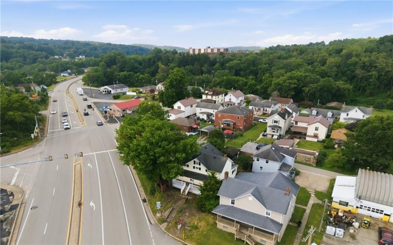 2007 Western, Greensburg, 15601, 3 Bedrooms Bedrooms, 8 Rooms Rooms,2.1 BathroomsBathrooms,Residential,For Sale,Western,1763608