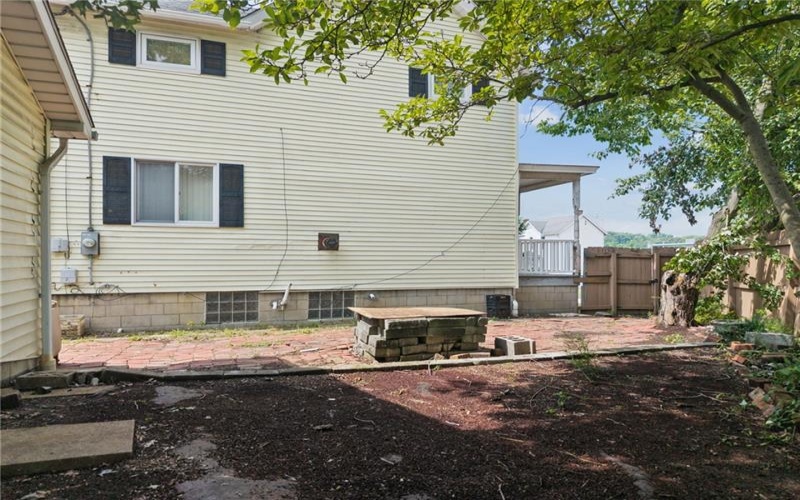 2007 Western, Greensburg, 15601, 3 Bedrooms Bedrooms, 8 Rooms Rooms,2.1 BathroomsBathrooms,Residential,For Sale,Western,1763608