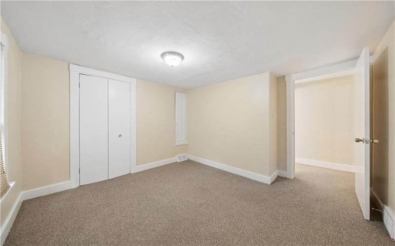 1071 Paintertown Rd, Irwin, 15642, 2 Bedrooms Bedrooms, 5 Rooms Rooms,1 BathroomBathrooms,Residential,For Sale,Paintertown Rd,1763637