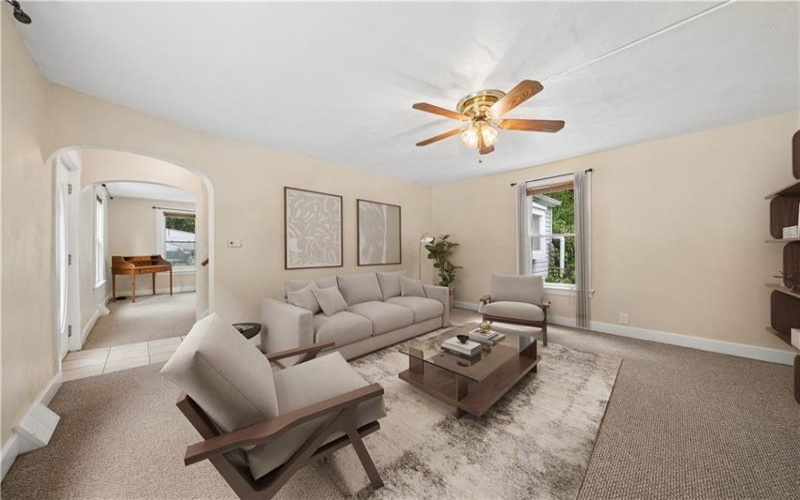 1071 Paintertown Rd, Irwin, 15642, 2 Bedrooms Bedrooms, 5 Rooms Rooms,1 BathroomBathrooms,Residential,For Sale,Paintertown Rd,1763637