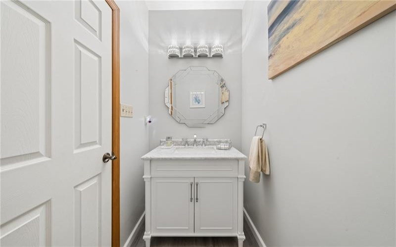 610 Kingfred Dr, Irwin, 15642, 3 Bedrooms Bedrooms, 10 Rooms Rooms,4.1 BathroomsBathrooms,Residential,For Sale,Kingfred Dr,1763638