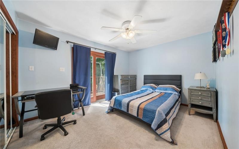 610 Kingfred Dr, Irwin, 15642, 3 Bedrooms Bedrooms, 10 Rooms Rooms,4.1 BathroomsBathrooms,Residential,For Sale,Kingfred Dr,1763638