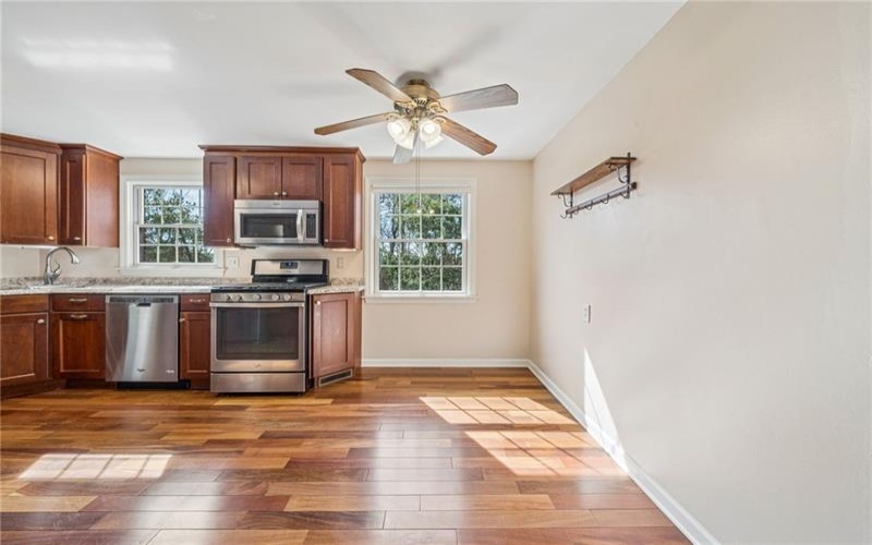 3638 School Rd, Murrysville, 15668, 4 Bedrooms Bedrooms, 10 Rooms Rooms,2.1 BathroomsBathrooms,Residential,For Sale,School Rd,1763647